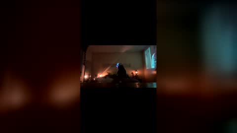 Snapshot of 000cloud9000 chatting on November 27, 7:10 am Cloud9 online show from November 27, 7:10 am