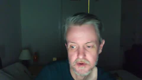 Snapshot of 08041979 chatting on March 15, 1:22 am 08041979 online show from March 15, 1:22 am