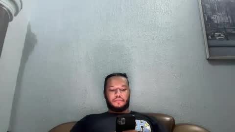 Kingsley online show from December 1, 6:19 pm