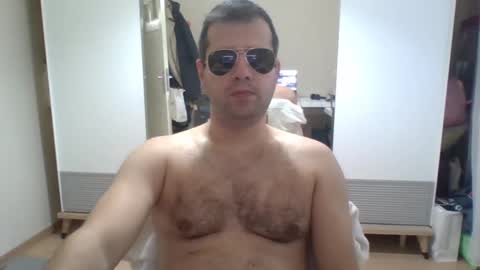 Snapshot of 0trkshmnhot0 chatting on January 19, 5:48 am trkshmn online show from January 19, 5:48 am