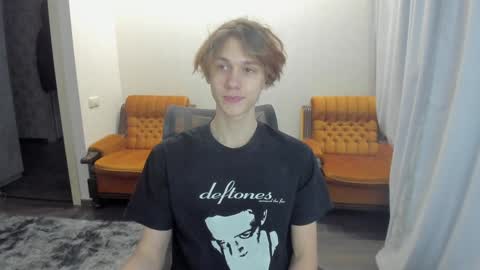 Snapshot of 0verlandd chatting on December 24, 9:06 am Adam online show from December 24, 9:06 am