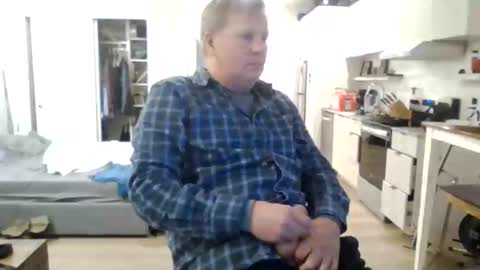 Snapshot of 1029mn chatting on October 30, 2:46 am Takin Profits online show from October 30, 2:46 am