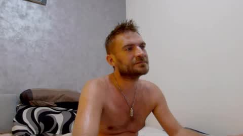 10in_deluxe online show from September 13, 7:52 am