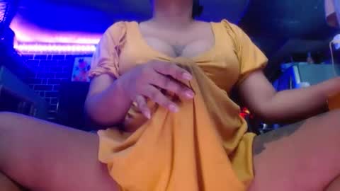 Snapshot of 11inchmonstercock4u chatting on October 20, 2:34 am i am trixie im Your Selfsucking Mistress online show from October 20, 2:34 am