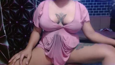  i am trixie im Your Selfsucking Mistress  online show from May 16, 2:41 am