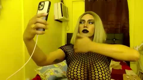 HUGECOCK online show from April 4, 7:00 pm