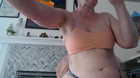 Snapshot of 11willowandjohn11 chatting on May 3, 2:56 pm Aurora Willows online show from May 3, 2:56 pm