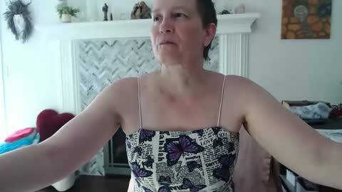 Snapshot of 11willowandjohn11 chatting on May 16, 3:22 pm Aurora Willows online show from May 16, 3:22 pm