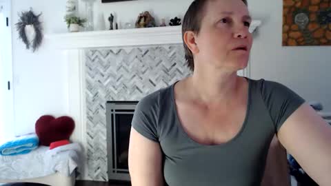 Snapshot of 11willowandjohn11 chatting on May 24, 10:48 pm Aurora Willows online show from May 24, 10:48 pm