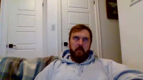 Snapshot of 123holt123 chatting on December 18, 4:31 am 123holt123 online show from December 18, 4:31 am