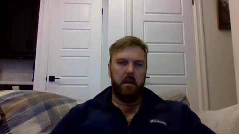 Snapshot of 123holt123 chatting on October 22, 12:33 am 123holt123 online show from October 22, 12:33 am