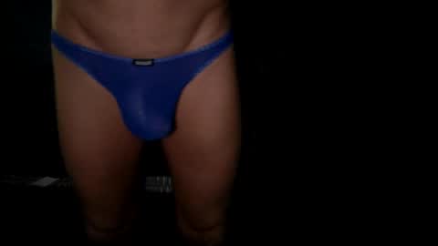 Snapshot of 12captnhook18 chatting on October 27, 5:22 am 12captnhook18 online show from October 27, 5:22 am