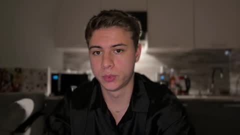 Snapshot of 168gio chatting on November 6, 6:20 pm Lance online show from November 6, 6:20 pm