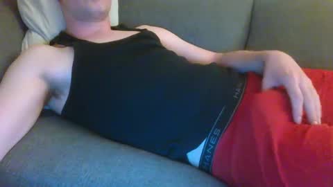 Snapshot of 18chillin chatting on September 9, 12:43 am 18chillin online show from September 9, 12:43 am