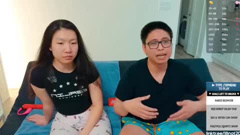 Snapshot of 18not20 chatting on February 3, 6:22 am Tong Ralph online show from February 3, 6:22 am