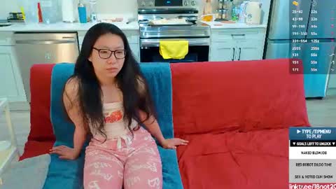 Snapshot of 18not20 chatting on July 15, 2:28 am Tong Ralph online show from July 15, 2:28 am