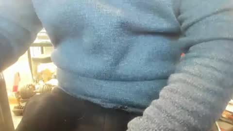 Snapshot of 1bigloadasian chatting on February 17, 10:25 pm 1bigloadasian online show from February 17, 10:25 pm