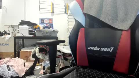 Snapshot of 1bigloadasian chatting on November 2, 2:25 am 1bigloadasian online show from November 2, 2:25 am