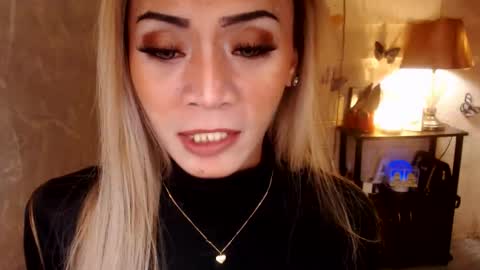 angel online show from November 27, 4:25 am