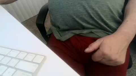 Snapshot of 1chris505 chatting on December 27, 1:00 am 1chris505 online show from December 27, 1:00 am