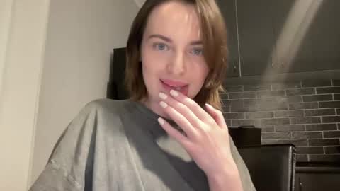 DOVE online show from March 11, 4:29 pm