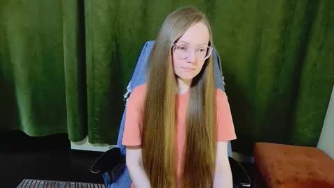 Snapshot of 1goldilocks chatting on February 28, 5:25 pm online show from February 28, 5:25 pm