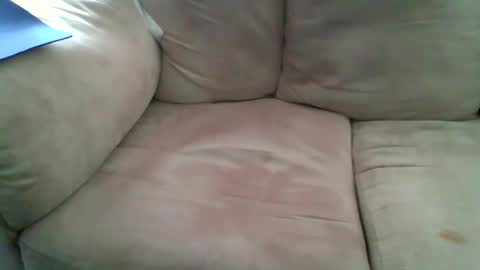 1hornynewfie online show from March 7, 2:58 pm