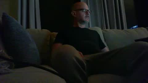 1hotbaldguy online show from January 19, 7:01 am