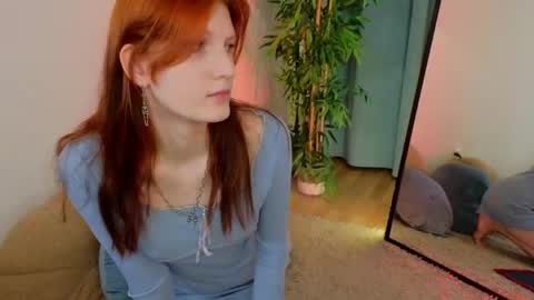 Max online show from May 17, 10:06 pm