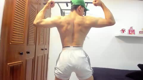 Logan online show from December 12, 9:48 pm