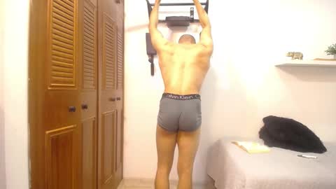 Logan online show from February 3, 8:35 pm