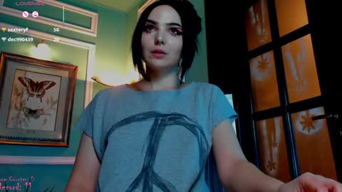 Moona  online show from January 26, 7:31 pm