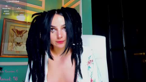 Moona  online show from February 21, 1:33 am