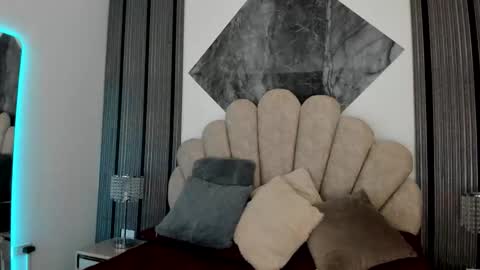 Luisa online show from March 9, 8:29 am