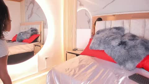 Luisa online show from April 17, 12:41 pm