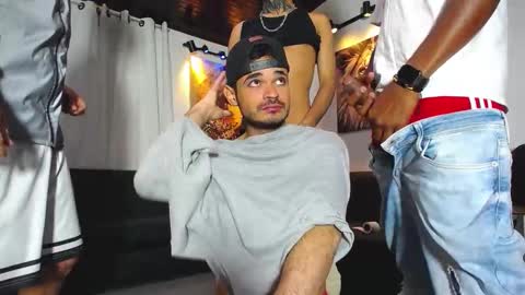 pushman online show from November 30, 11:58 am