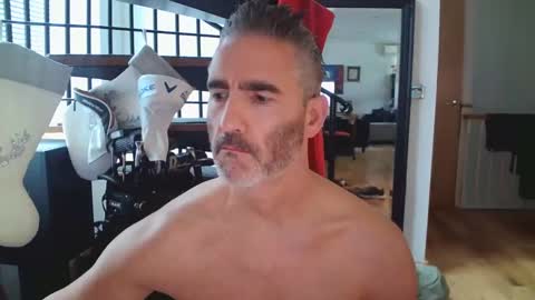 1sand2p online show from December 21, 11:33 am