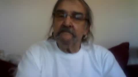 1valentine online show from October 4, 3:43 pm