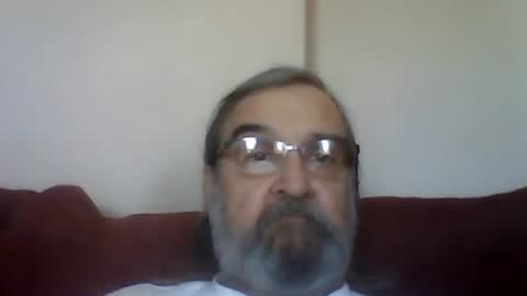 Snapshot of 1valentine chatting on May 11, 7:11 pm 1valentine online show from May 11, 7:11 pm