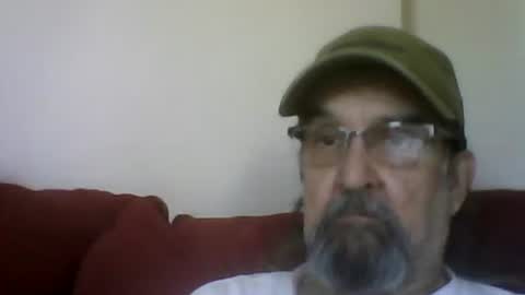 Snapshot of 1valentine chatting on May 22, 6:57 pm 1valentine online show from May 22, 6:57 pm