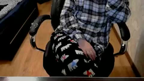 1your_hot_girls online show from February 9, 8:02 pm