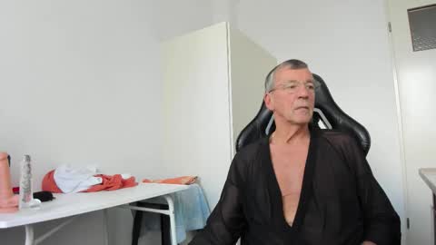 Henk online show from October 30, 12:39 pm