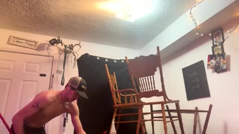 Snapshot of 21yearsy0ung9icheshung chatting on February 5, 12:53 am AlecurClit online show from February 5, 12:53 am