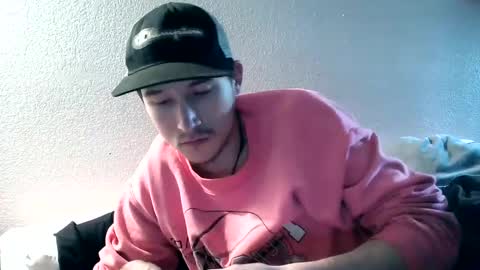 Snapshot of 21yearsy0ung9icheshung chatting on February 6, 12:11 am AlecurClit online show from February 6, 12:11 am