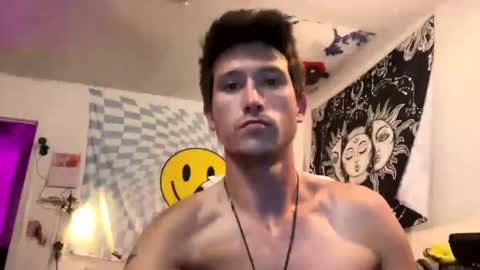 Snapshot of 21yearsy0ung9icheshung chatting on September 21, 11:28 pm AlecurClit online show from September 21, 11:28 pm