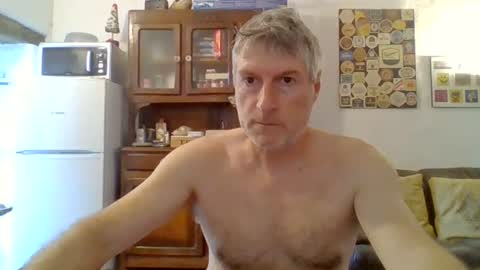 Snapshot of 22esserre chatting on June 18, 12:31 pm 22esserre online show from June 18, 12:31 pm