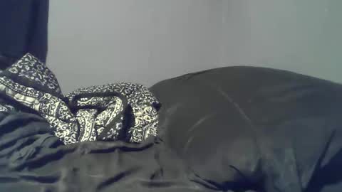 Snapshot of 2big2hype chatting on April 22, 2:14 am cheif online show from April 22, 2:14 am