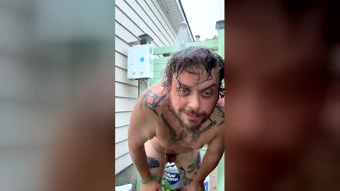 ThrillBilly online show from April 2, 11:13 pm