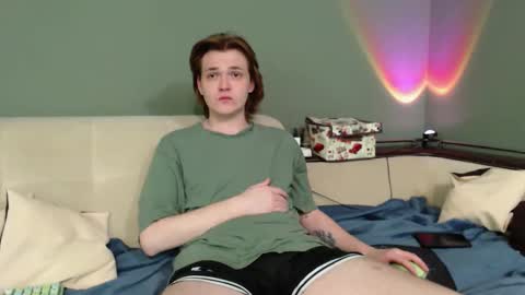 Eleot online show from December 15, 1:48 pm