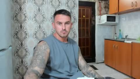 Snapshot of 2sexymuscles chatting on July 24, 8:29 pm 2sexymuscles online show from July 24, 8:29 pm